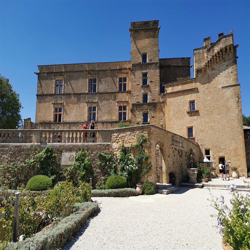 Lourmarin, Son Marché, Son...